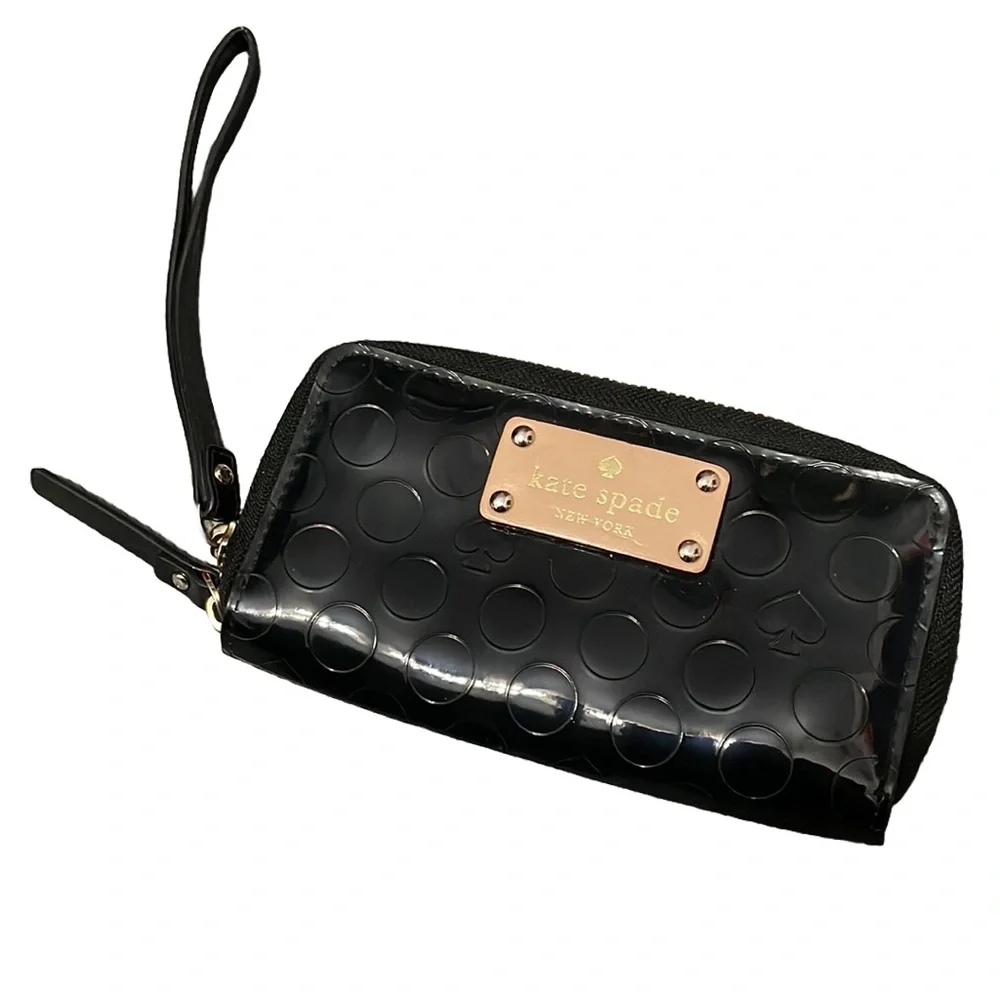💙💖 Kate Spade Black Patent Leather‎ Wristlet
